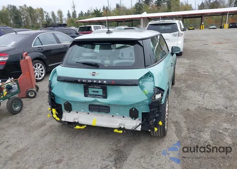 2025 Mini Hardtop Cooper S z USA, uszkodzony, nr VIN WMW23GD00S2X20650